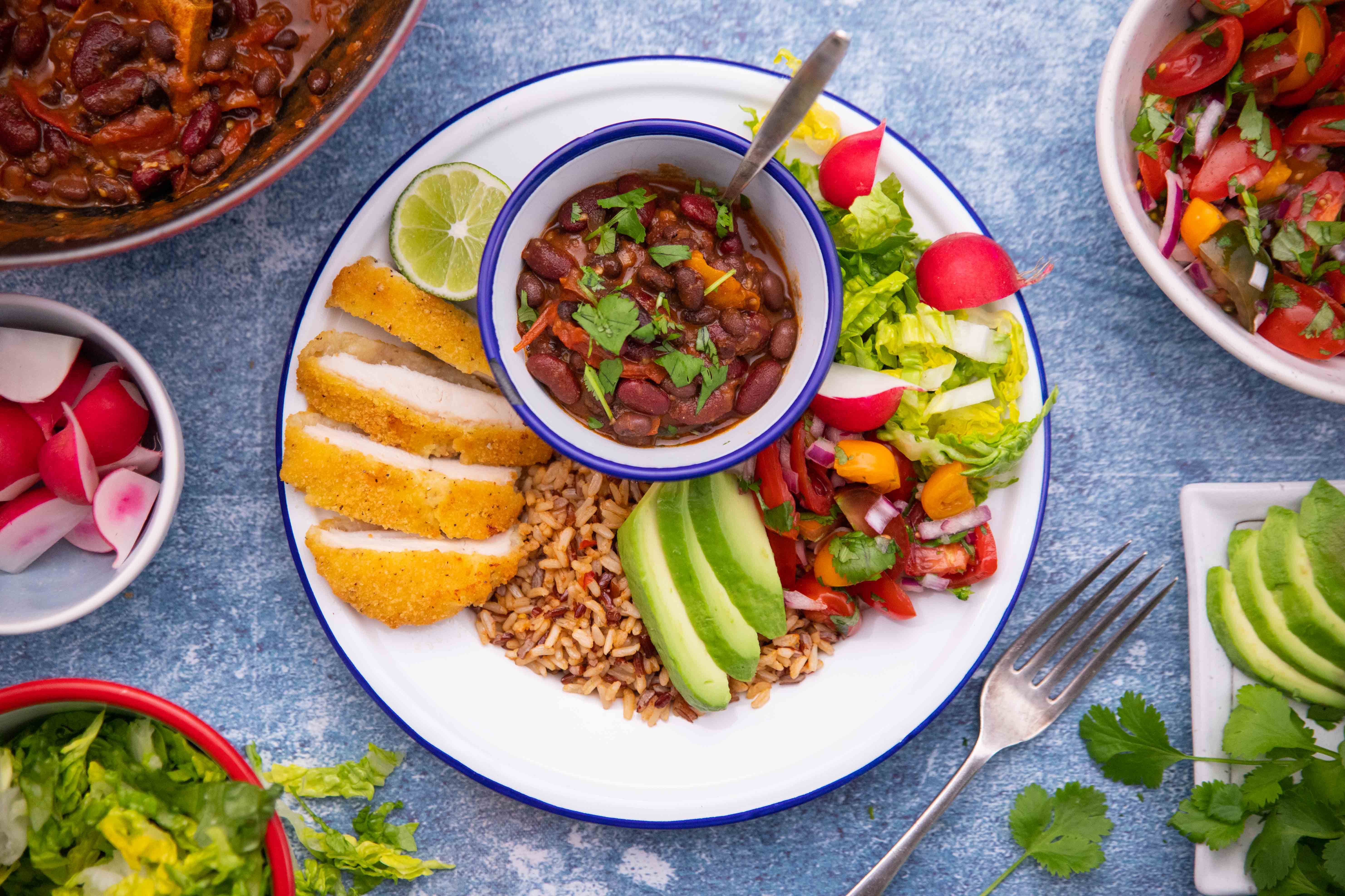 Gluten Free Mexican Chicken Nourish Bowls - New Zealand Avocado 